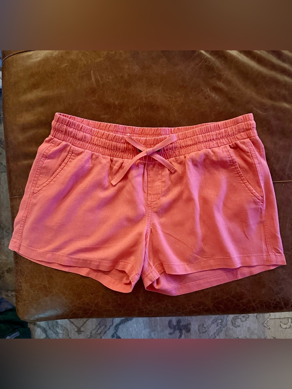 Linen Shorts in Coral Pink
